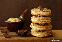 Peanut Butter Sandwich Cookies Recipe with Creamy Filling