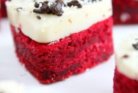 Mini Red Velvet Cookie Cakes for Valentine’s Day Gifts