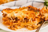 Ultimate Cheesy Baked Spaghetti Recipe for Comfort Dinner