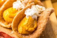 Pumpkin Pie Tacos: Spiced Pumpkin Filling in Crispy Shells