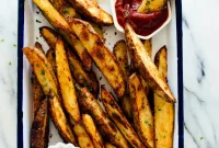 Crispy Oven-Baked Potato Wedges with Perfect Crunch
