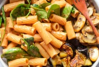6-Ingredient Vegan Pasta Recipe for Quick Weeknight Dinners