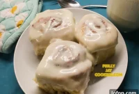 Homemade Cinnamon Rolls from Scratch: Classic Soft Cinnamon Roll Recipe