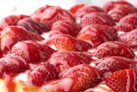 Keto Strawberry Cheesecake Recipe: Low-Carb, Creamy & Sugar-Free