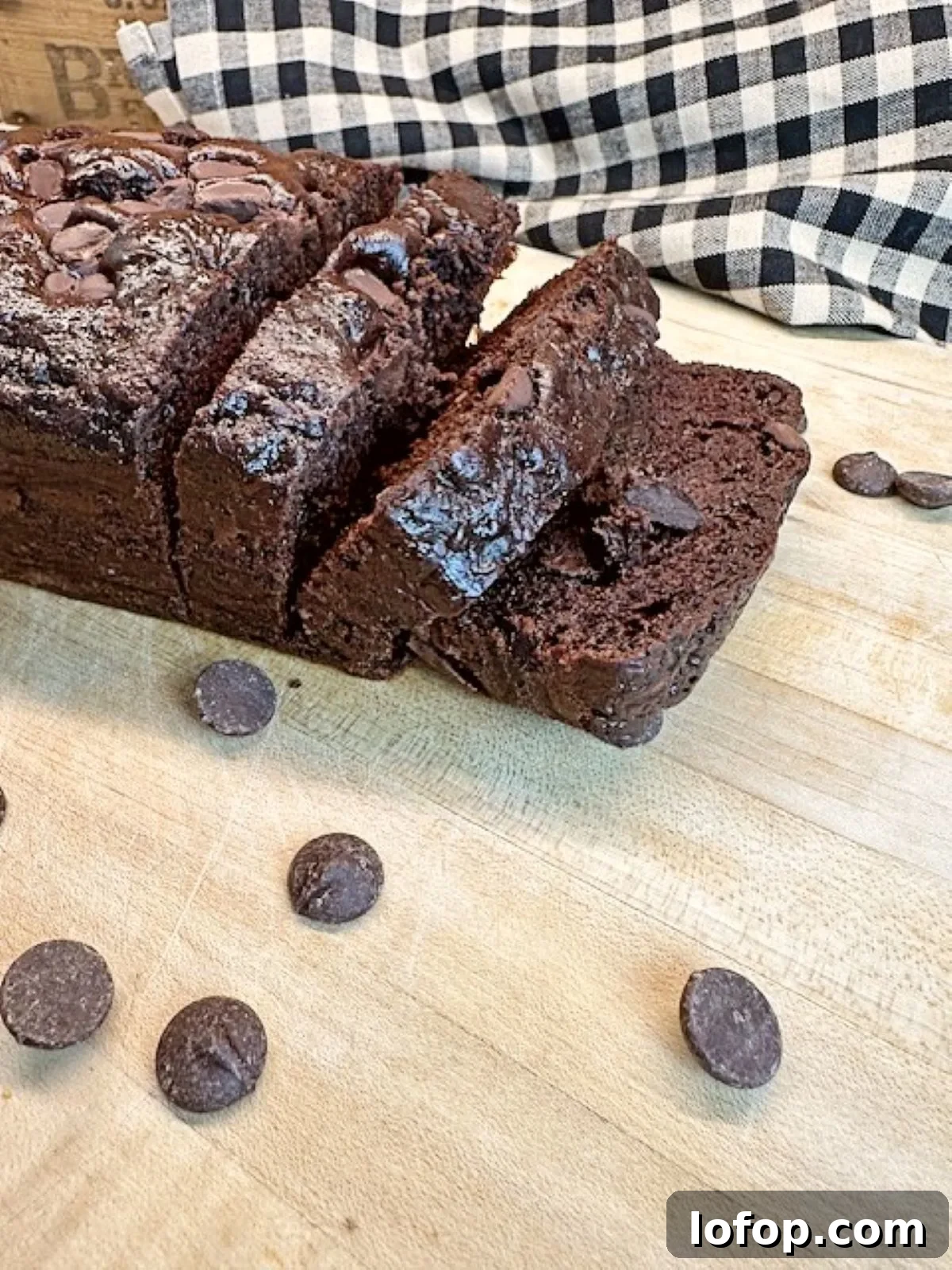Irresistible Chocolate Chip Zucchini Bread Recipe Loved by All 2 img 10594 1