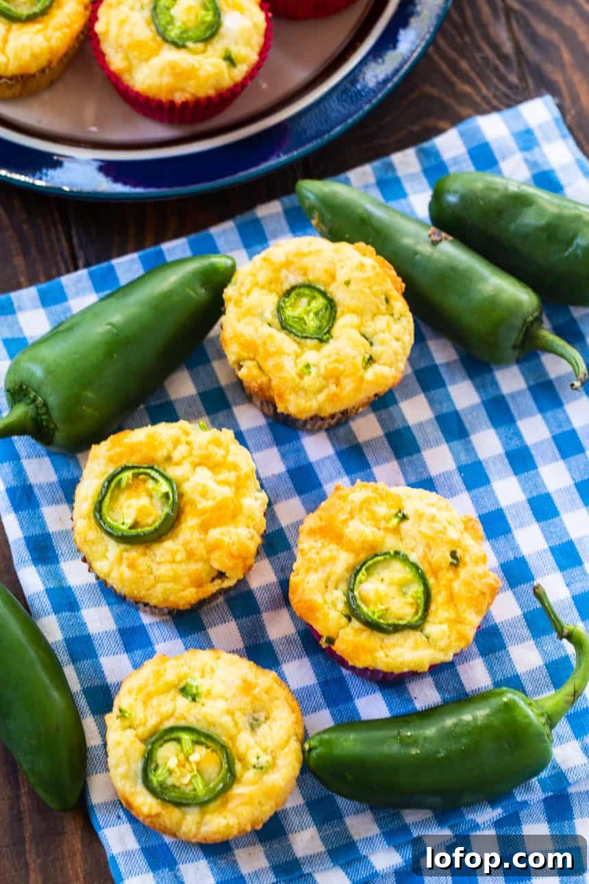 Keto Cheddar & Jalapeño Muffins: Low-Carb Savory Recipe 3 Low Carb Corn Muffins with jalapenos
