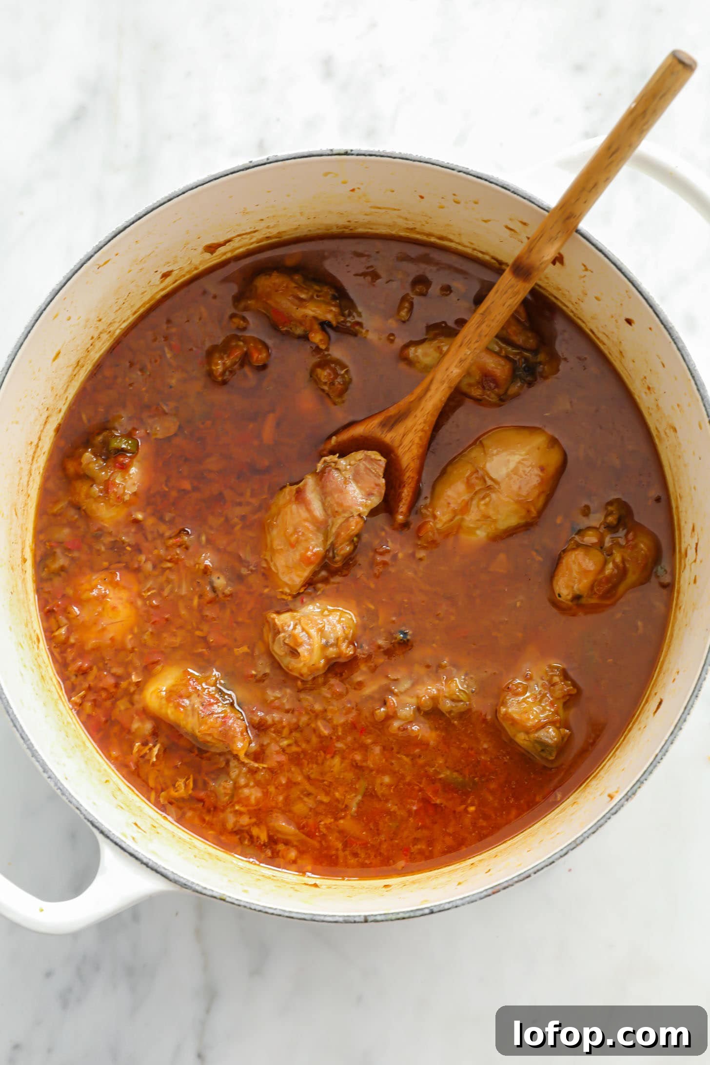 Finished chicken curry in a dutch oven