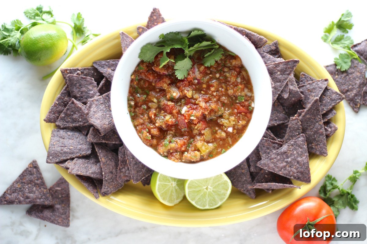 Blender Salsa Recipe: Quick Homemade Fresh Salsa 3 Simple Blender Salsa - this salsa is bursting with fresh flavors, Mexican spices, and tastes like restaurant-style! | fedandfulfilled.com