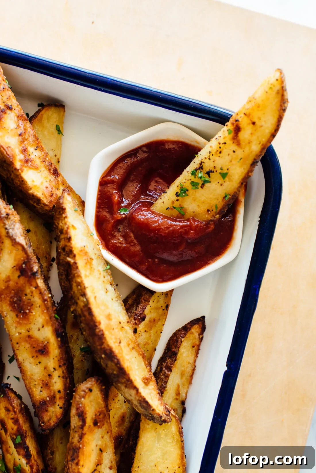 Crispy Oven-Baked Potato Wedges with Perfect Crunch 9 potato wedges with herbs and ketchup