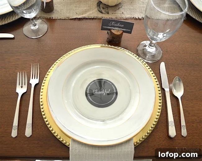 23 Last-Minute Thanksgiving Ideas for Activities, Recipes & Events 21 Thanksgiving table gold-rustic place setting