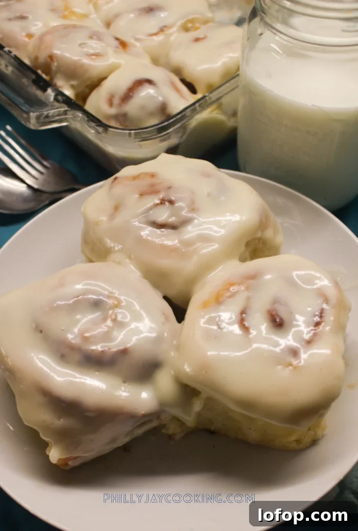 Homemade Cinnamon Rolls from Scratch: Classic Soft Cinnamon Roll Recipe 15 The Best Cinnamon Rolls Recipe