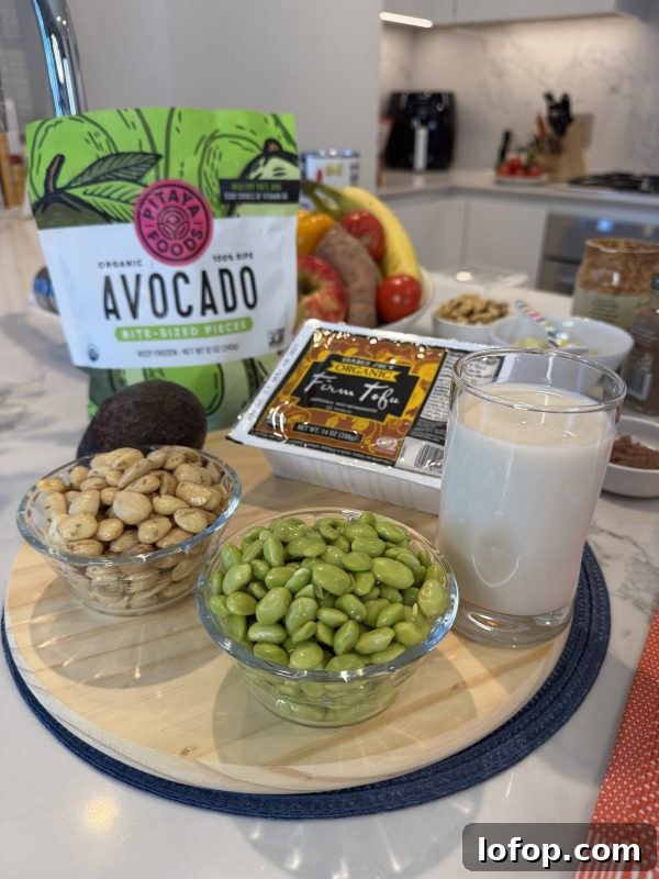 Avocado Almond Soymilk Glow Bowls with Honey-Glazed Almonds 3 foods for skin health