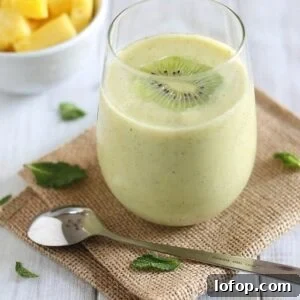 Pineapple kiwi mint smoothie.